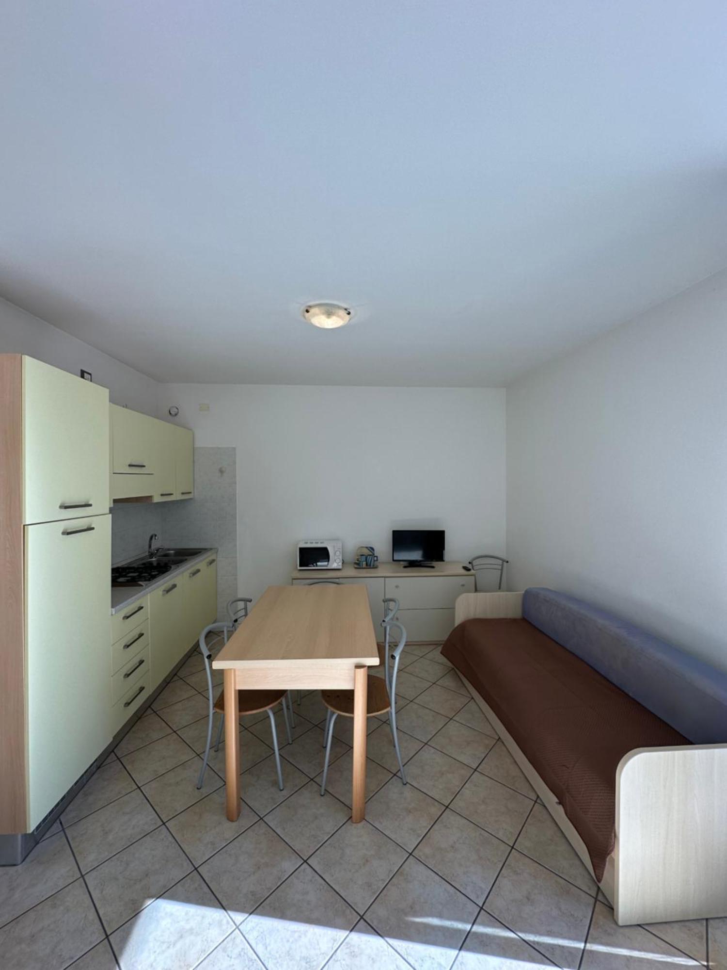 Residence Stefania - Agenzia Cocal Καόρλε Εξωτερικό φωτογραφία