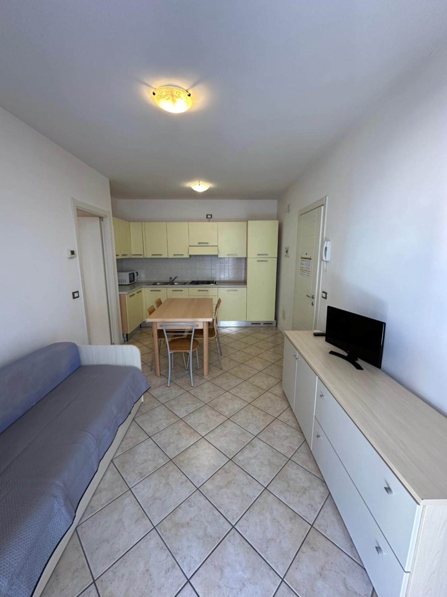 Residence Stefania - Agenzia Cocal Καόρλε Εξωτερικό φωτογραφία